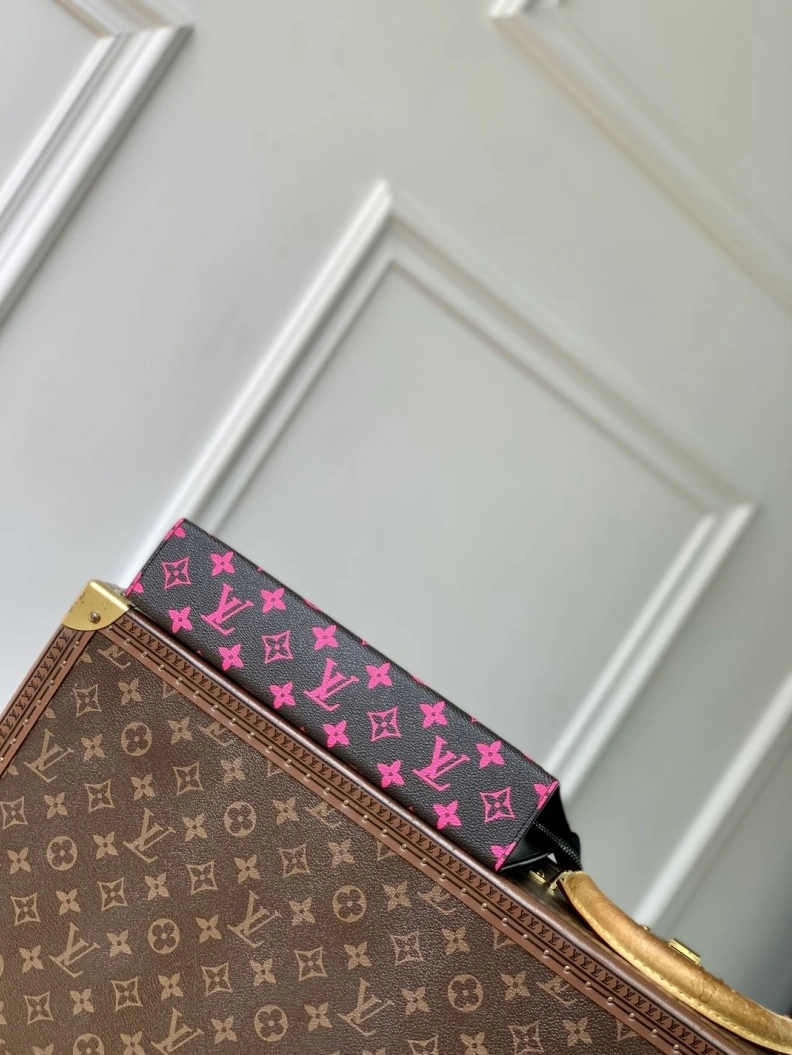 LX Clutch Bags Comfortable 990