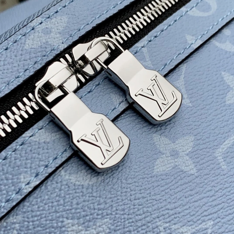 Sleek LX Backpacks 1060