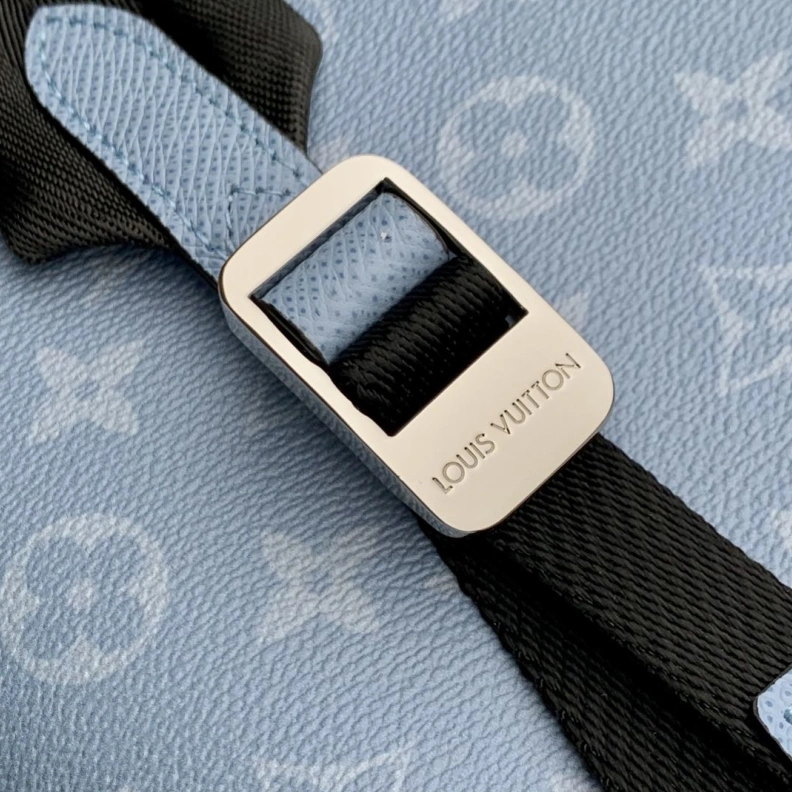 Sleek LX Backpacks 1060