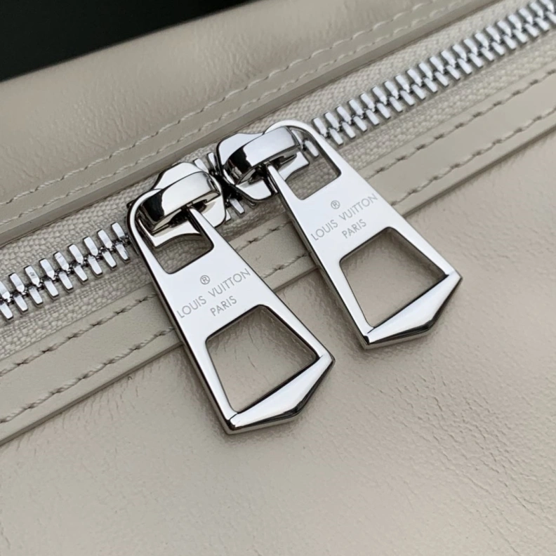 Efficient LX Top Handle Bags 868