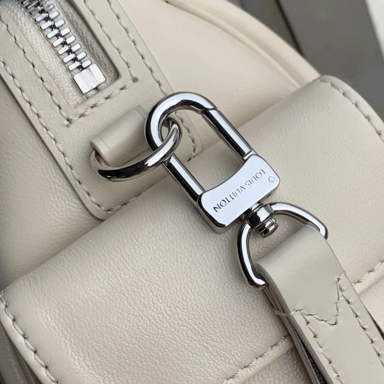Efficient LX Top Handle Bags 868