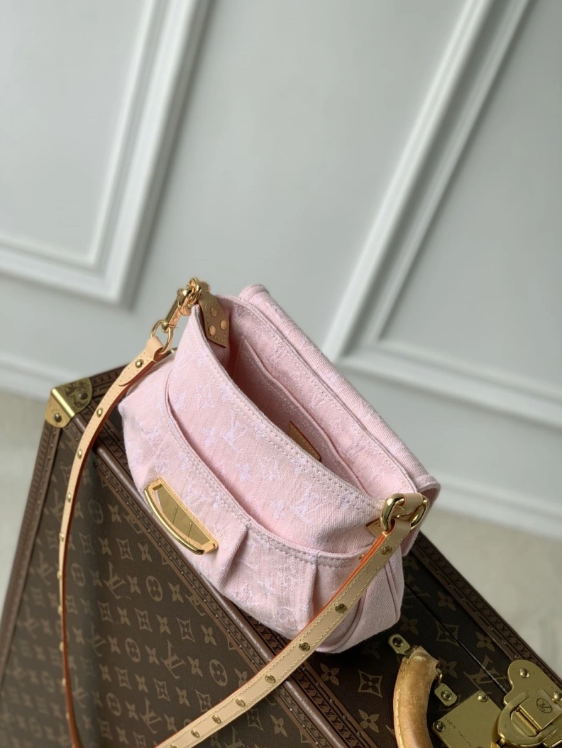 Efficient LX Top Handle Bags 863