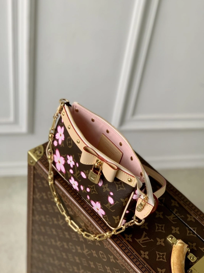 LX Satchel Bags Vibrant 996