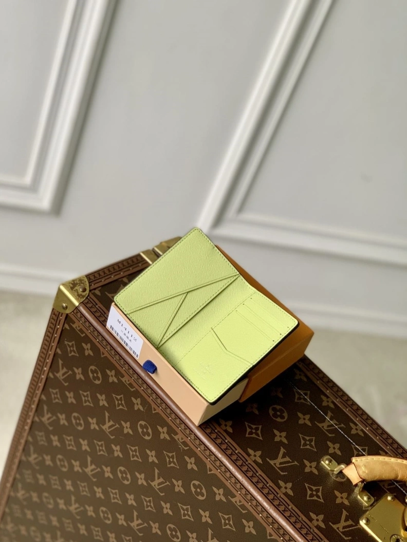 LX Wallets GoodFit 792