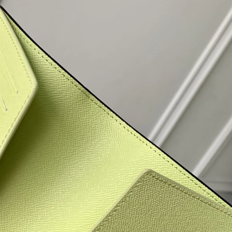 Refined LX Wallets 774
