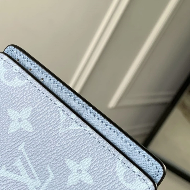 LX Wallets Trendsetting 773