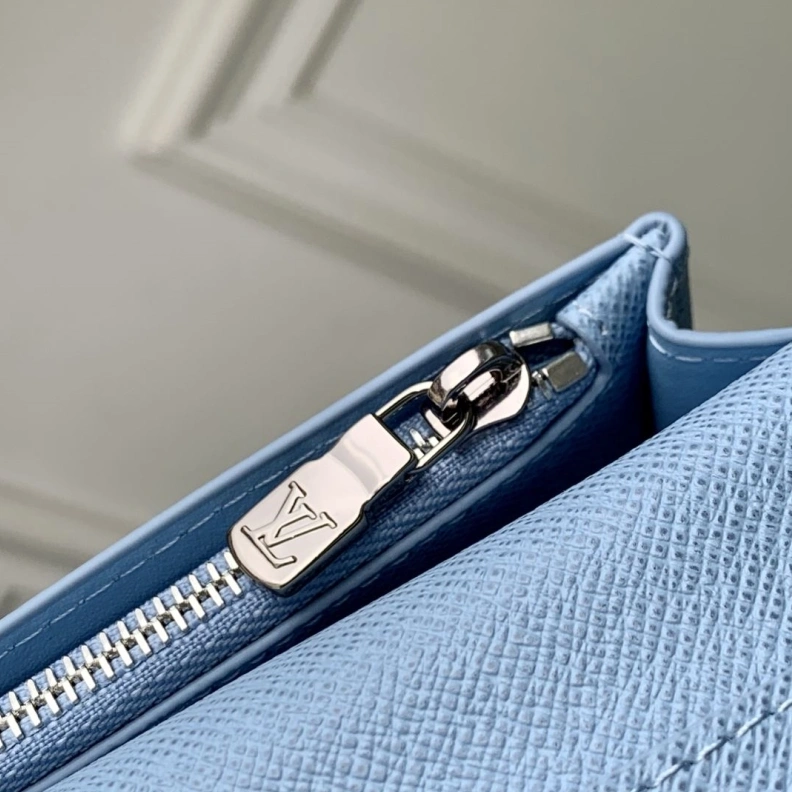 Resilient LX Wallets 770