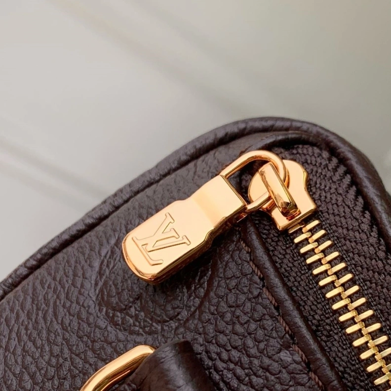 ModernLook LX Satchel Bags 942