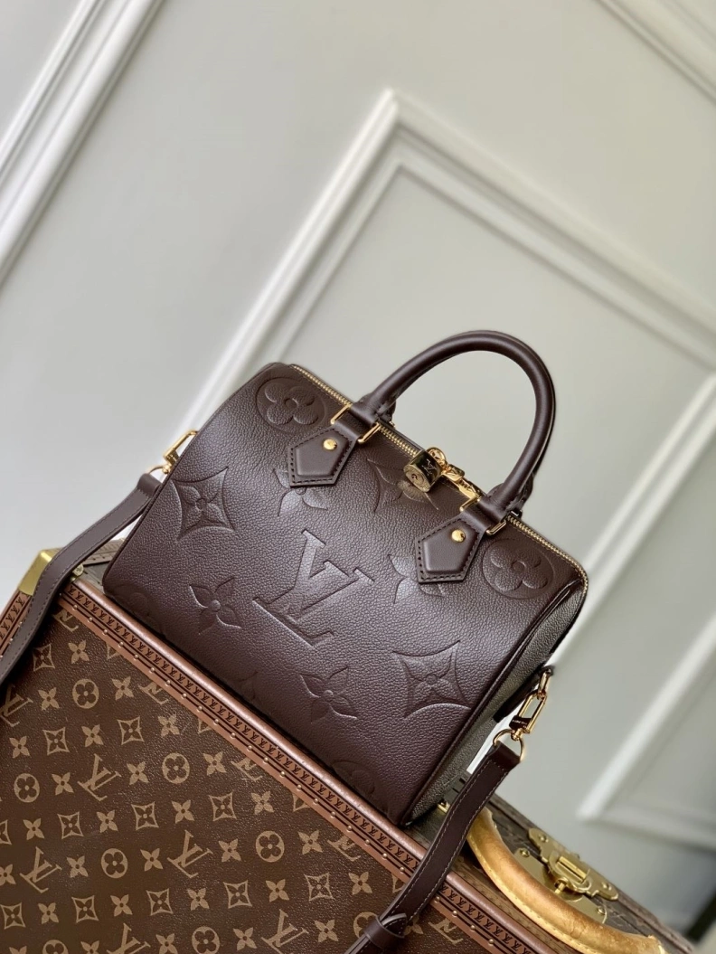 Reliable LX Speedy Bags 890