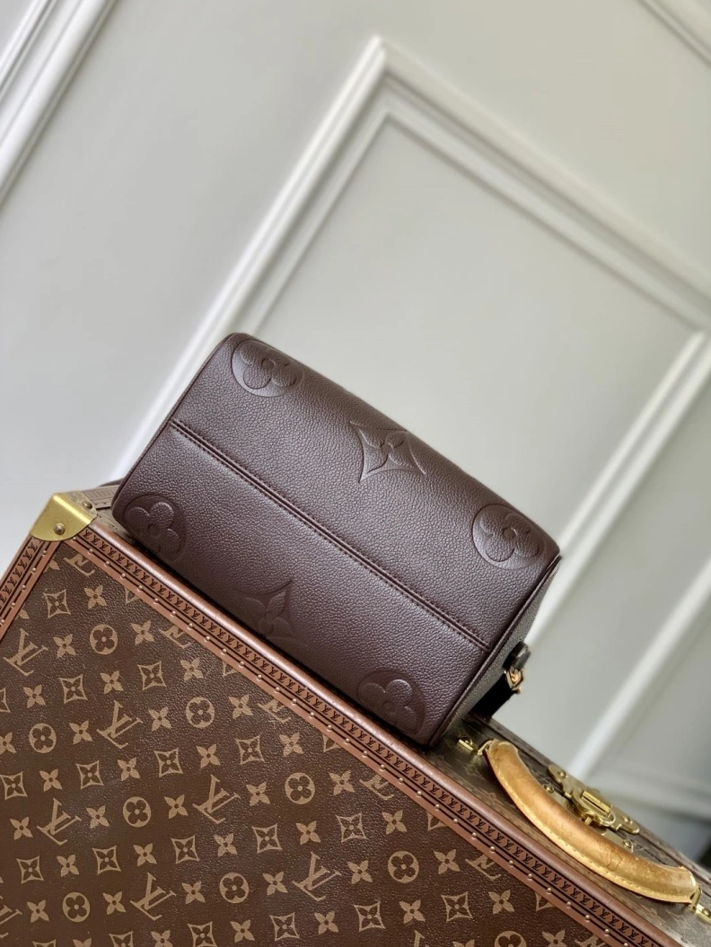 Reliable LX Speedy Bags 890