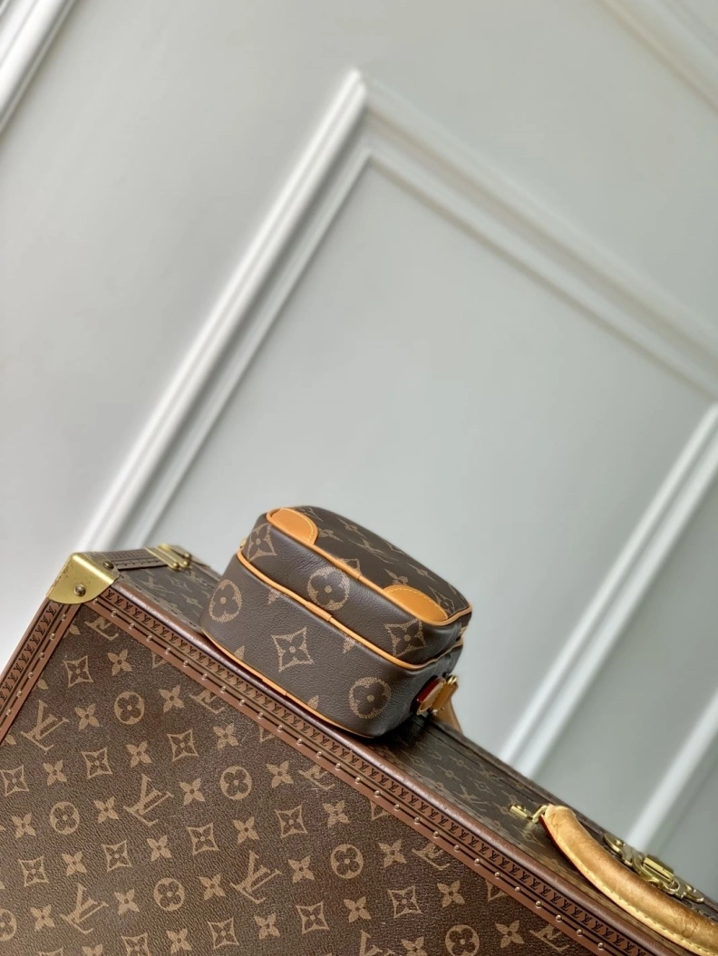 LX Satchel Bags Unique 936