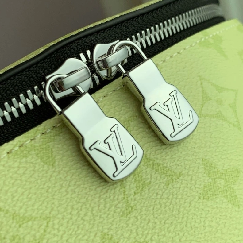 Popular LX Backpacks 1043