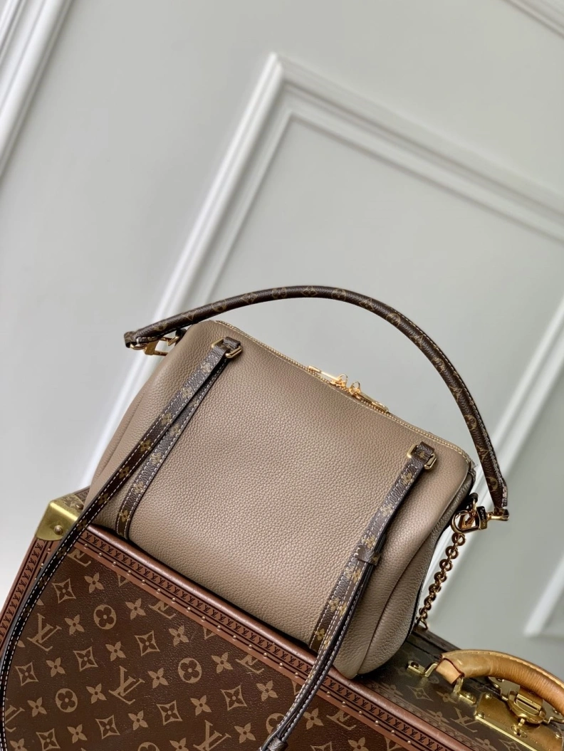 LX Top Handle Bags Soft 881