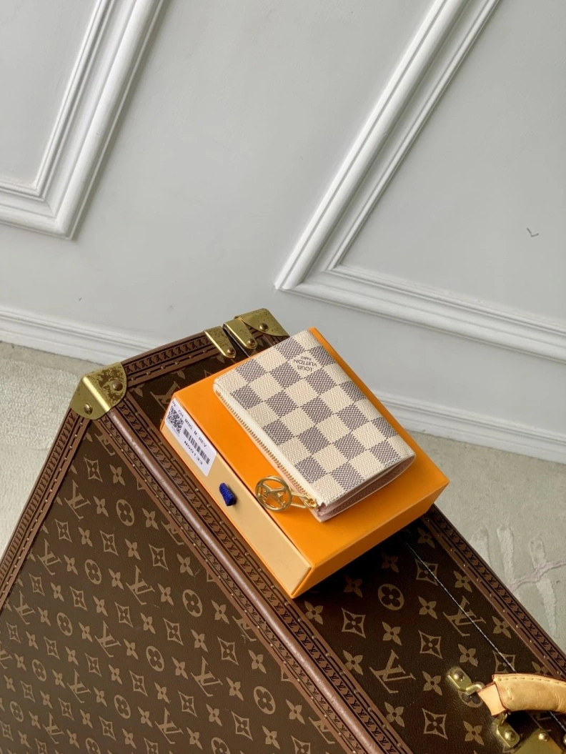 LX Wallets WellDesigned 763