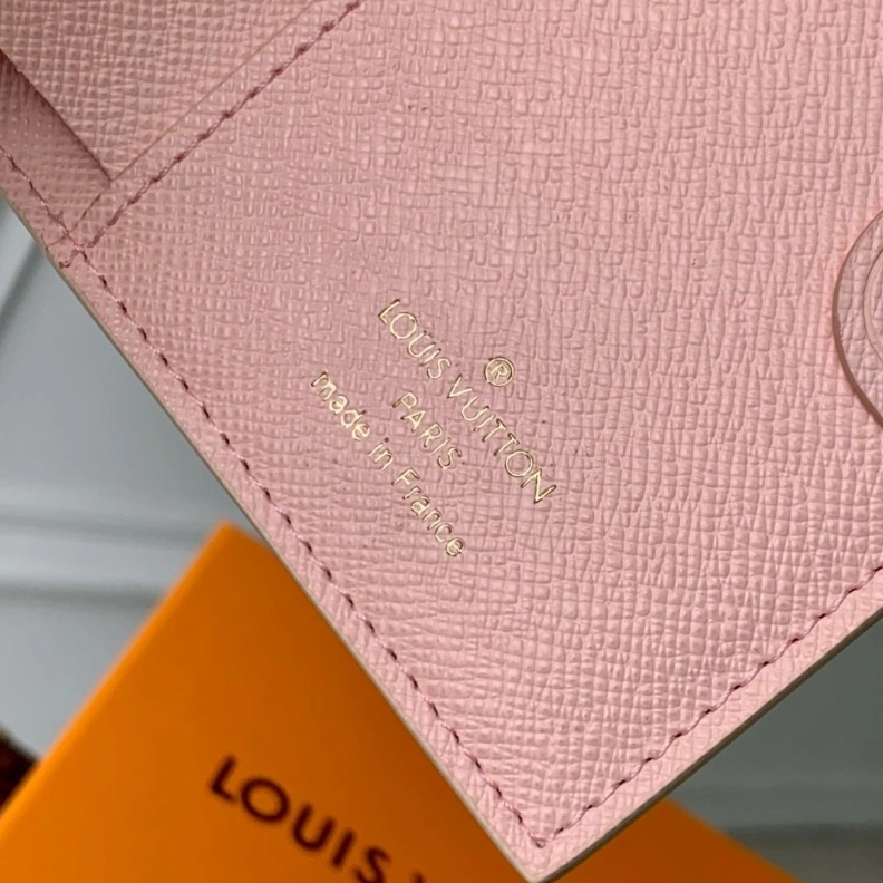LX Wallets WellDesigned 763