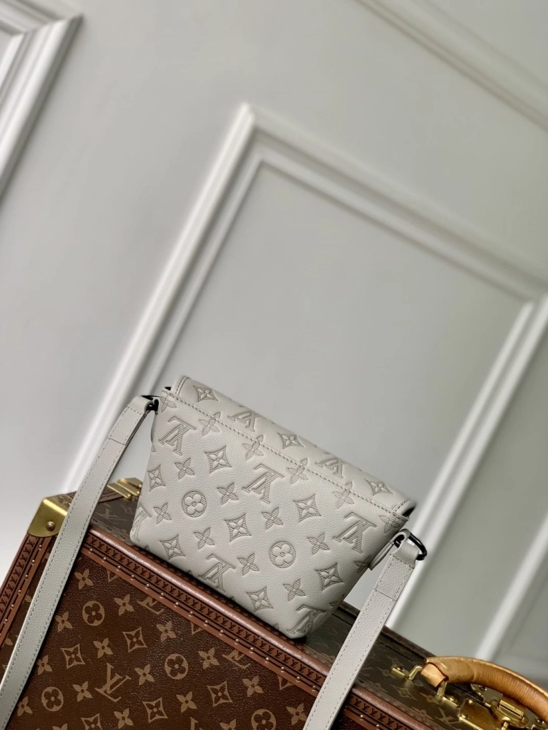 Popular LX Satchel Bags 945