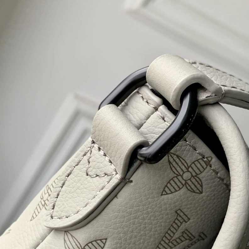 Popular LX Satchel Bags 945