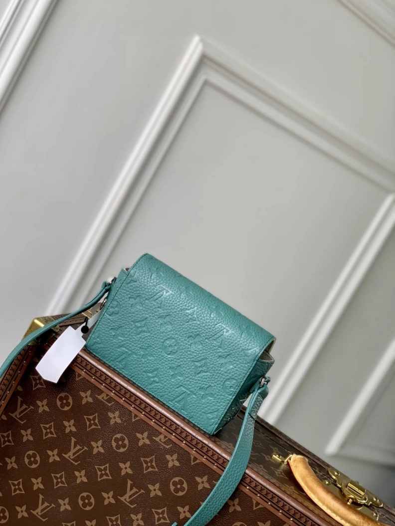 Resilient LX Satchel Bags 934