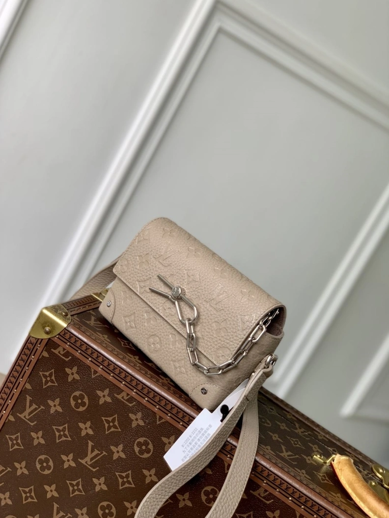 Sleek LX Satchel Bags 932