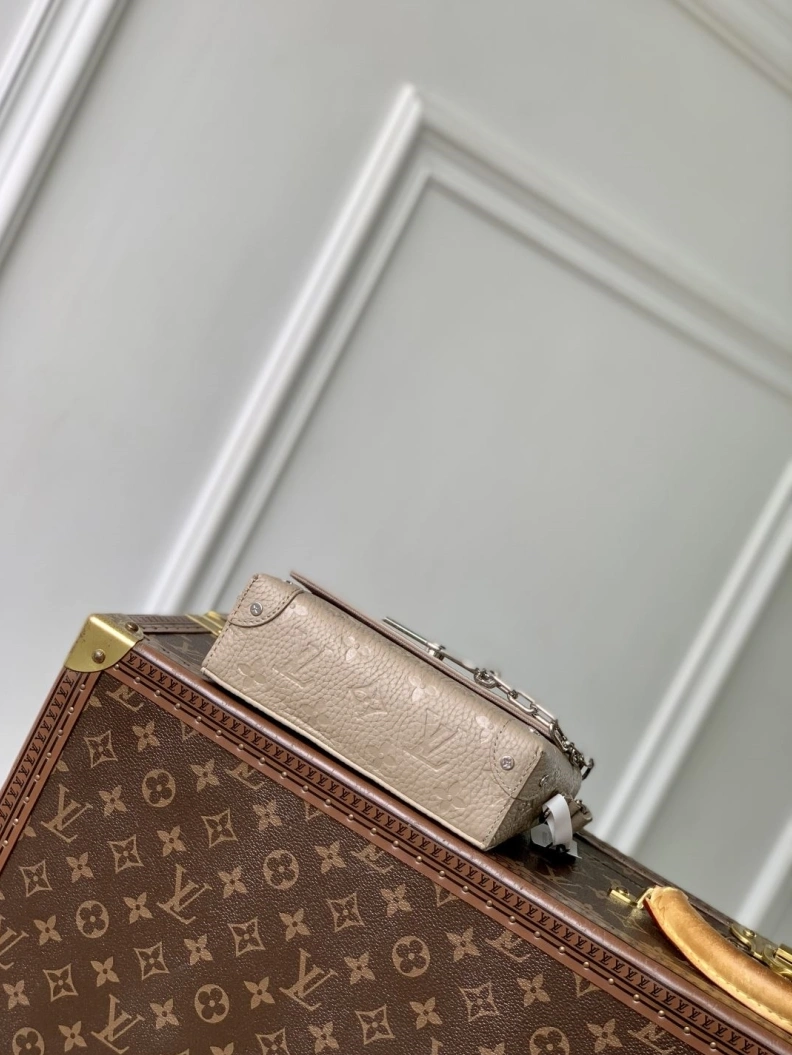 Sleek LX Satchel Bags 932