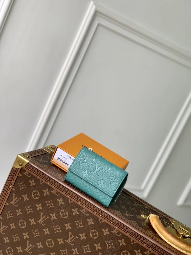 LX Wallets Breathable 825