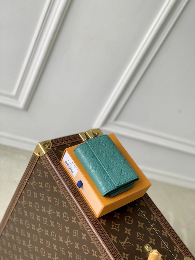 LX Wallets Breathable 825