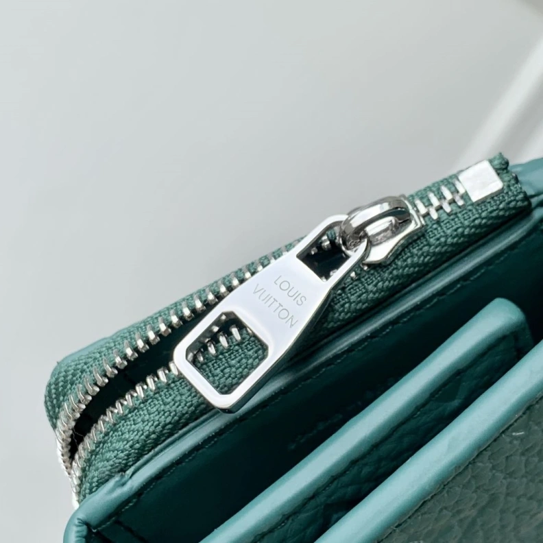 LX Wallets Breathable 825