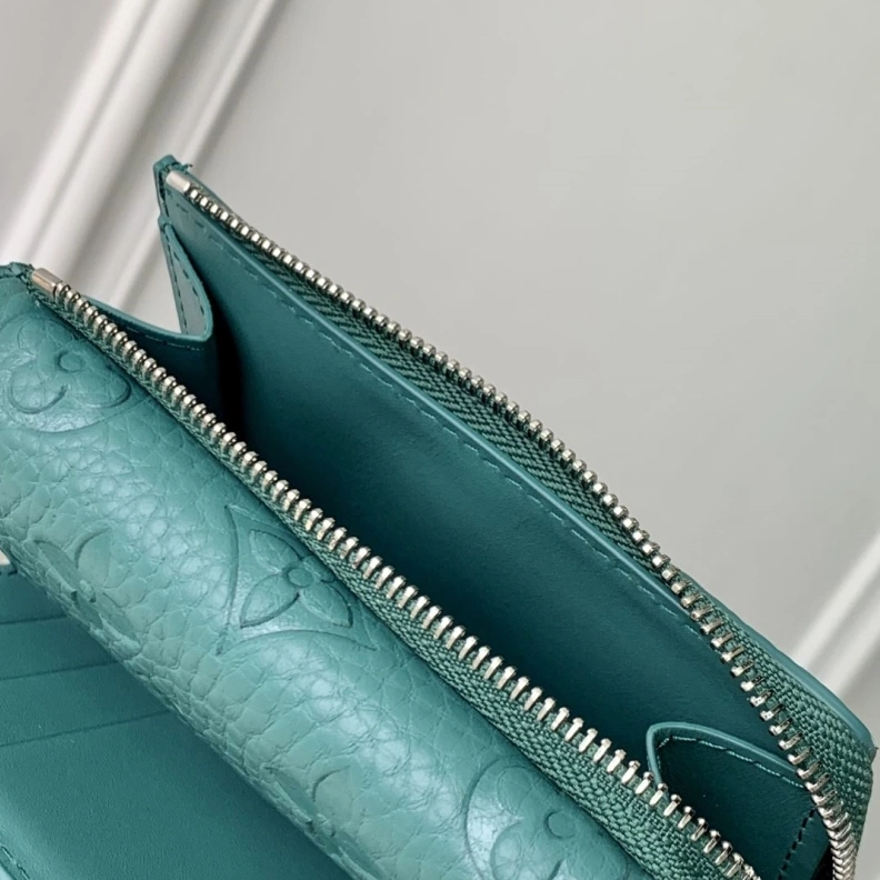 LX Wallets Breathable 825