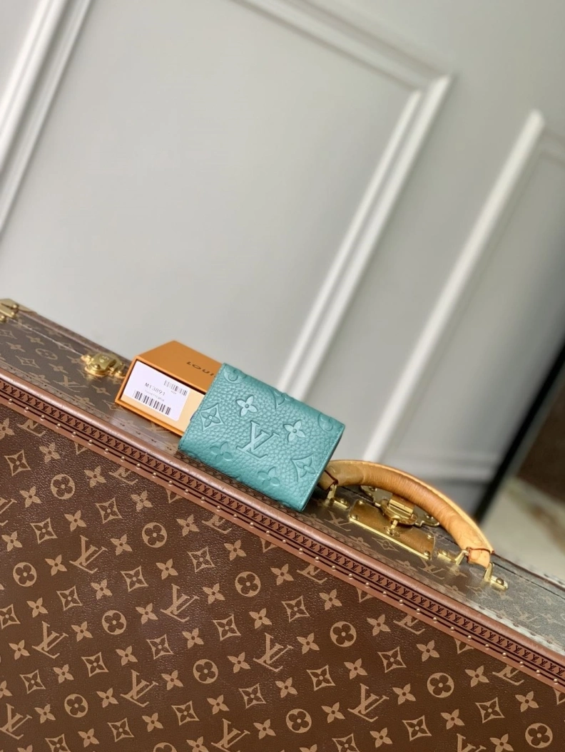 LX Wallets Popular 760