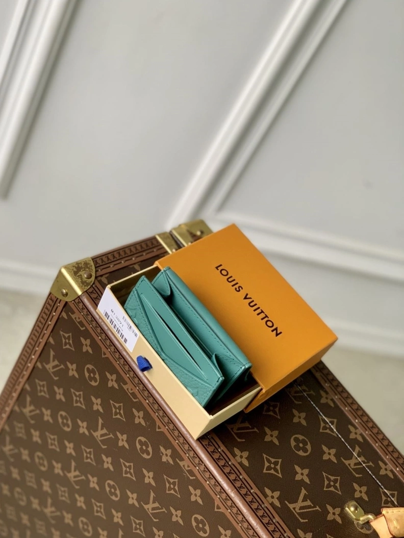 LX Wallets Popular 760