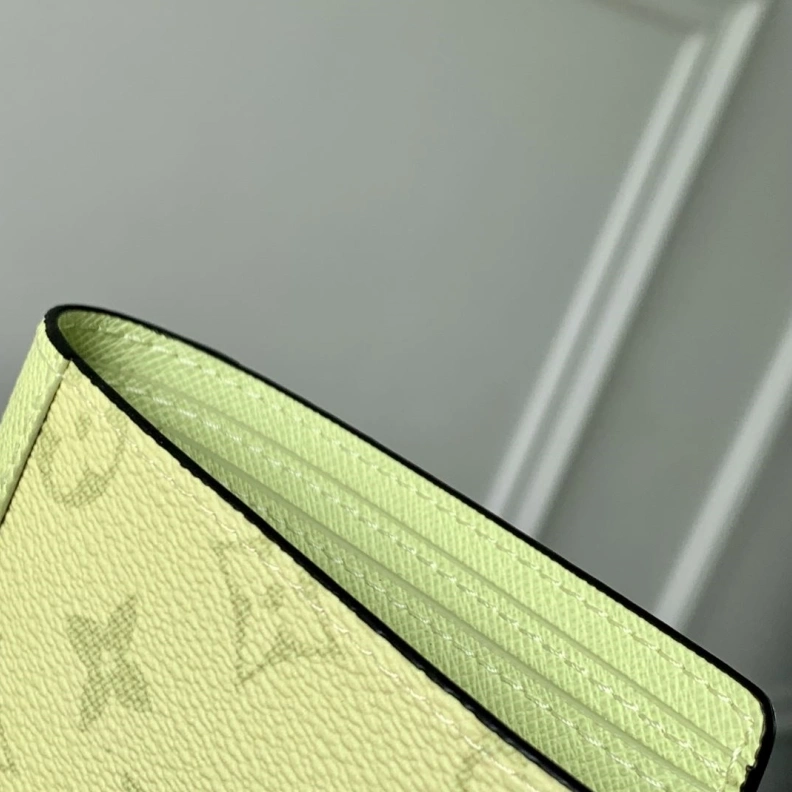 LX Wallets WellDesigned 758