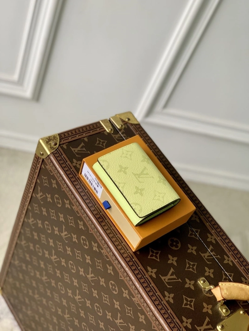 WellDesigned LX Wallets 754