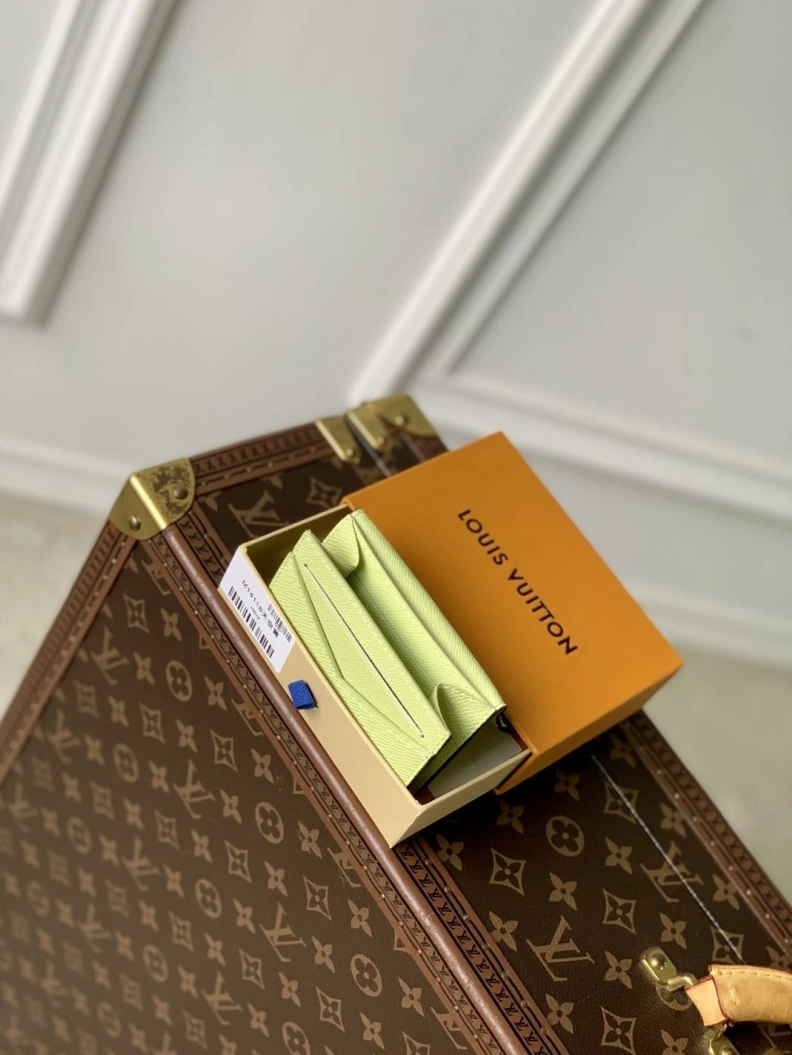 WellDesigned LX Wallets 754