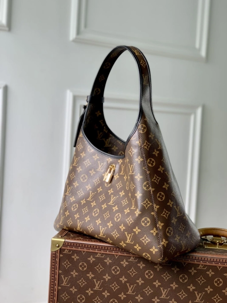 Affordable LX Top Handle Bags 857