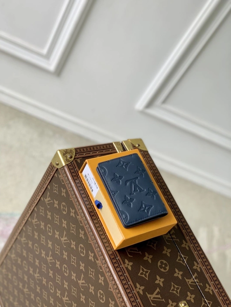 Trendy LX Wallets 755