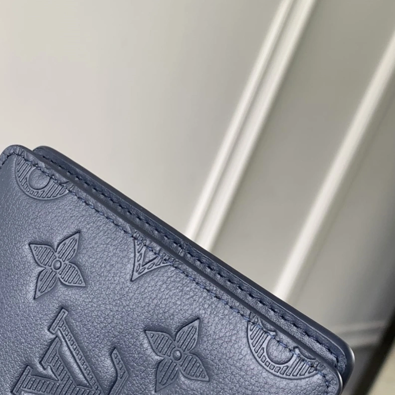 Trendy LX Wallets 755