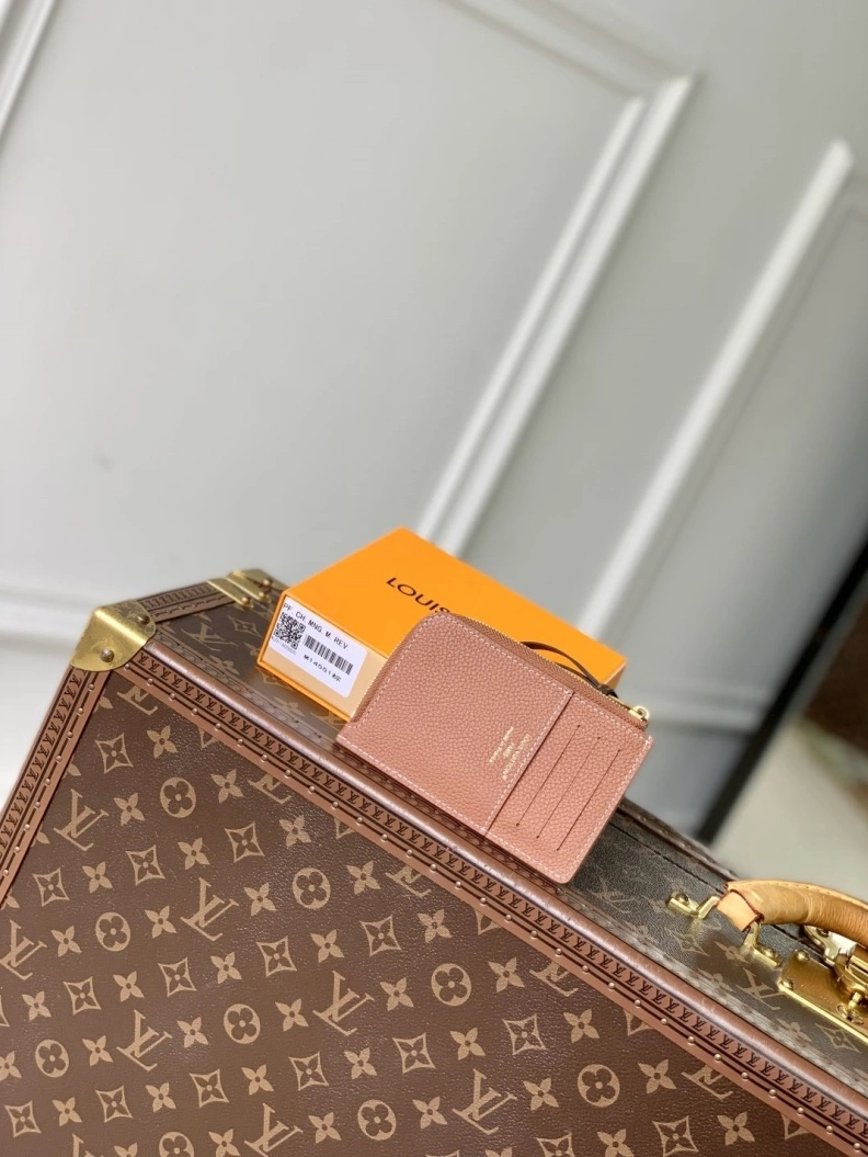 LX Wallets Comfortable 831