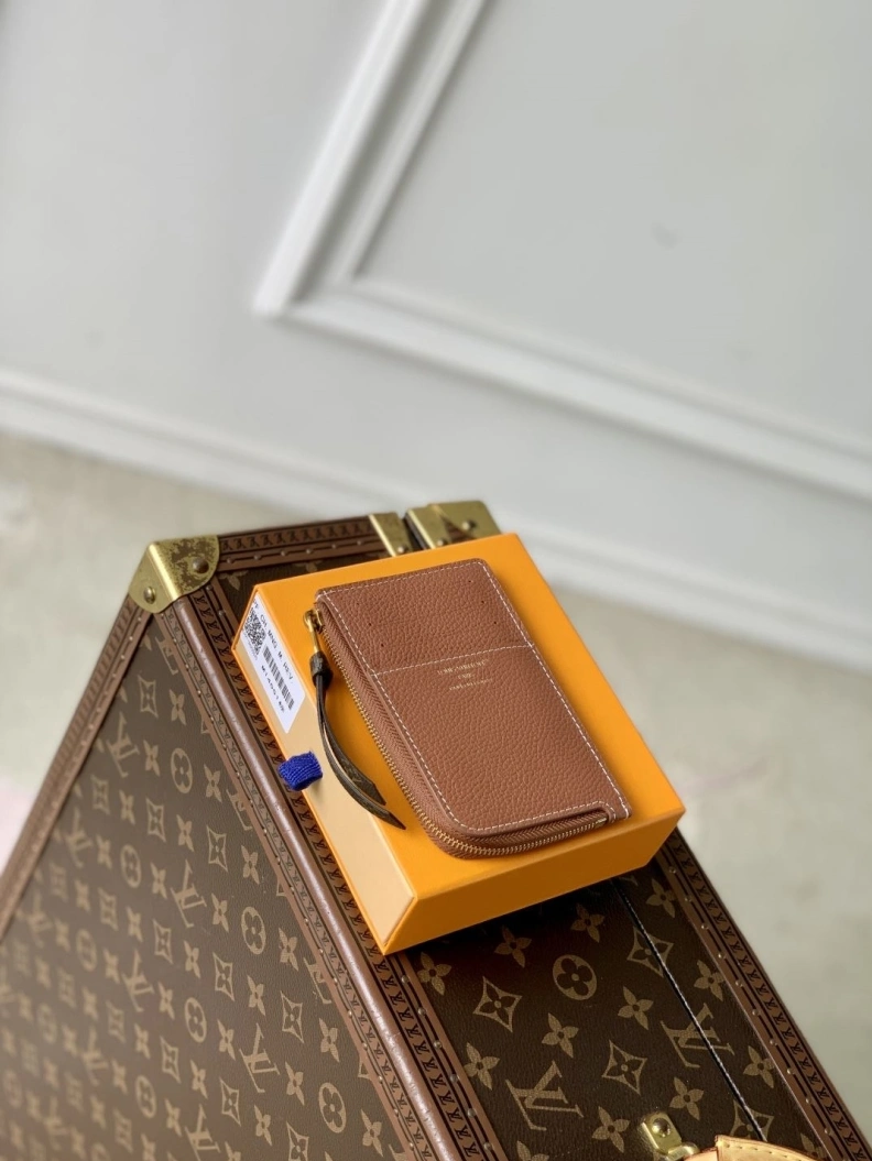 LX Wallets Comfortable 831