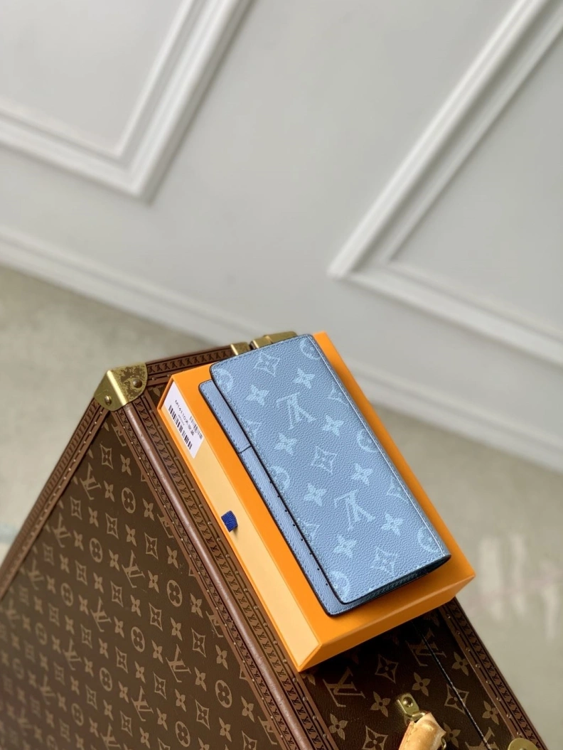 LX Wallets Vibrant 766