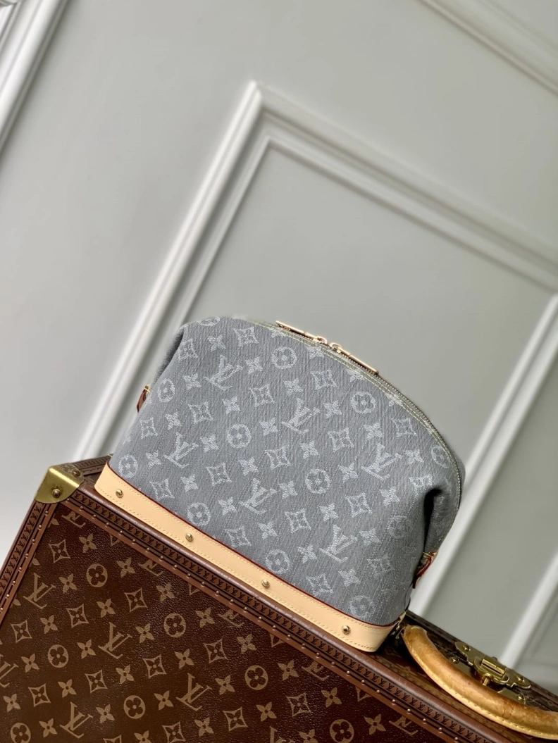 GoAnywhere LX Cosmetic Bags 995