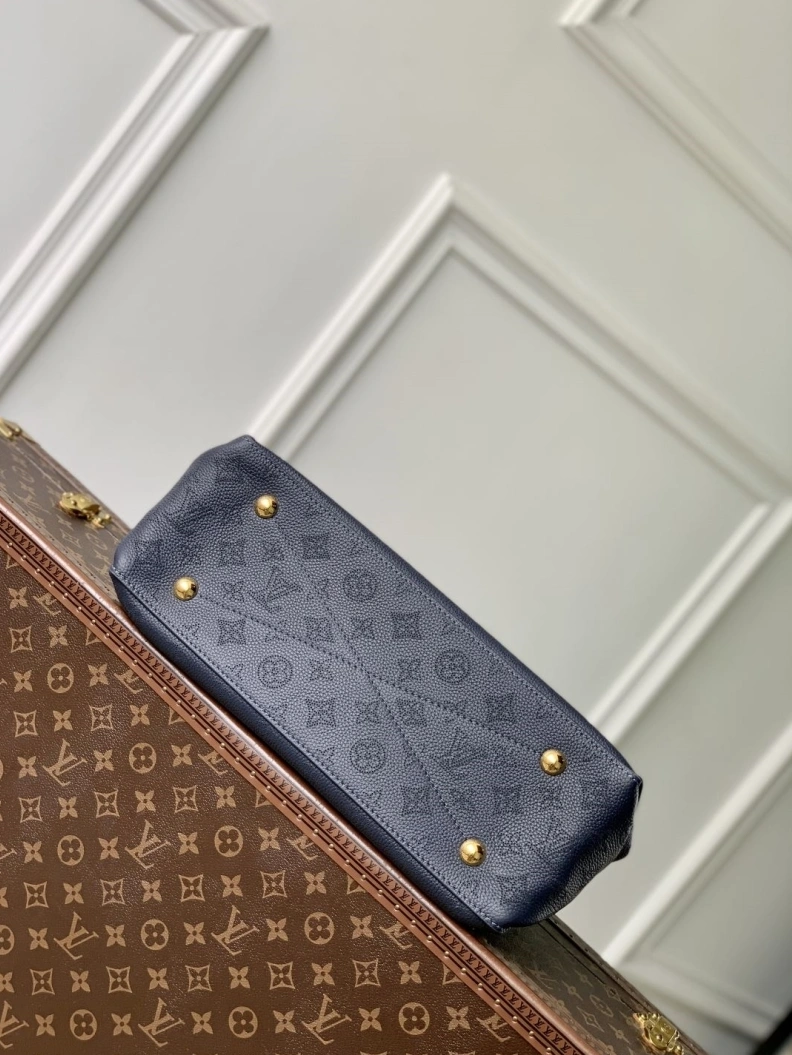 Vibrant LX Top Handle Bags 844