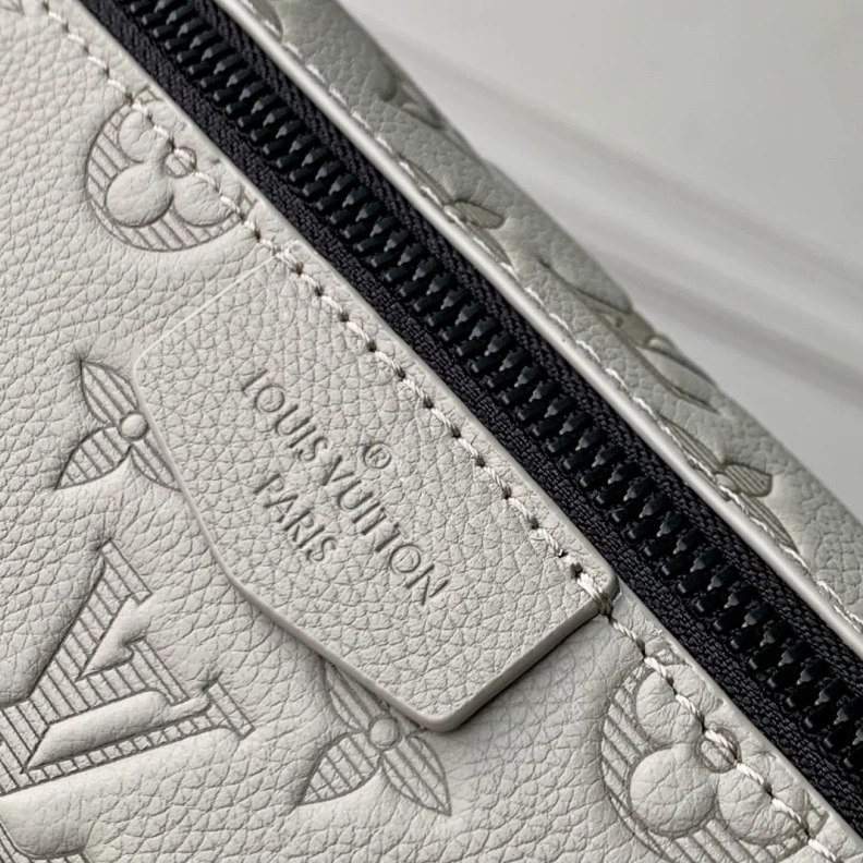 Trendsetting LX Satchel Bags 924