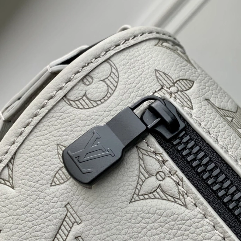 Trendsetting LX Satchel Bags 924