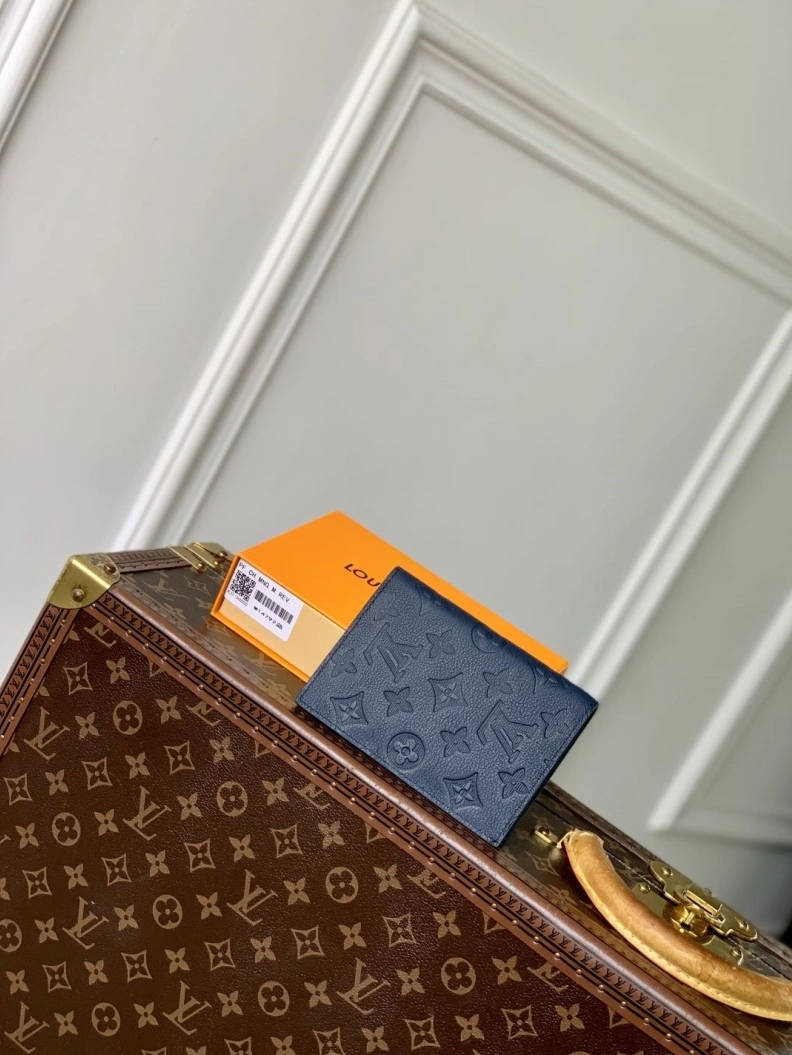 LX Wallets Refined 748