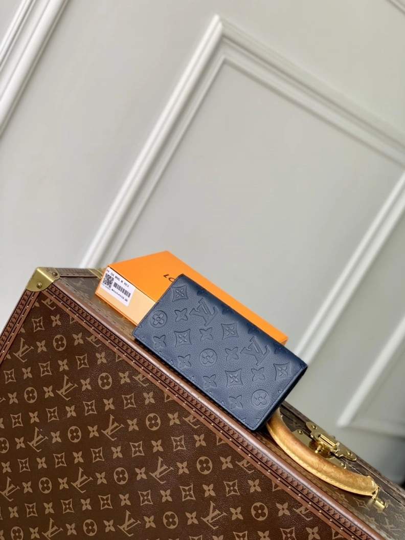 Popular LX Wallets 744
