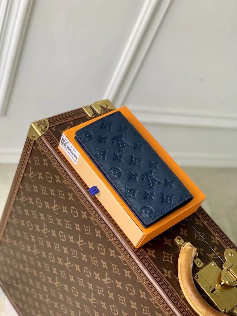 Popular LX Wallets 744