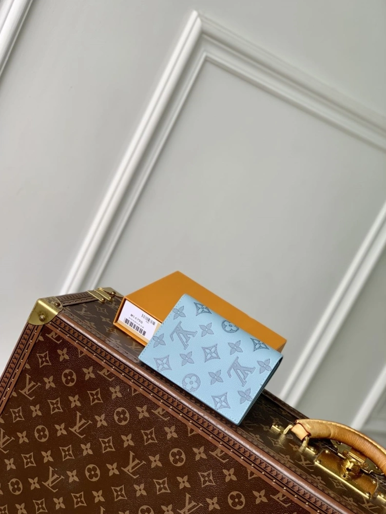 LX Wallets Trendy 740