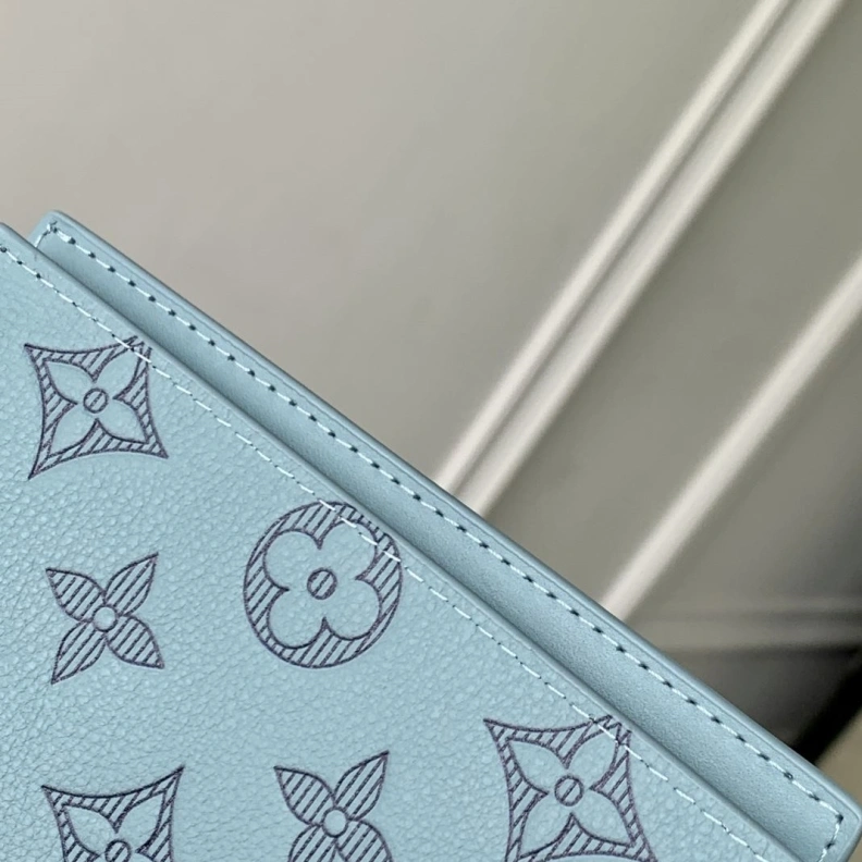 LX Wallets Trendy 740