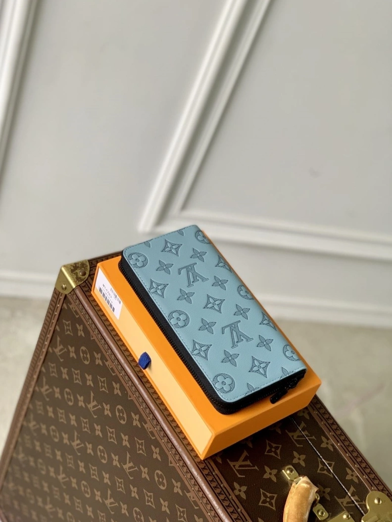 LX Wallets WellDesigned 762