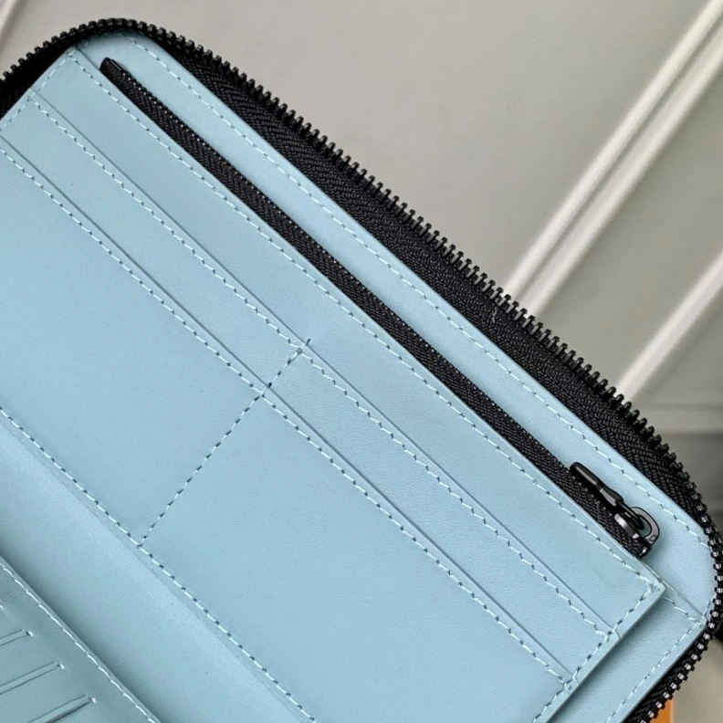 LX Wallets WellDesigned 762